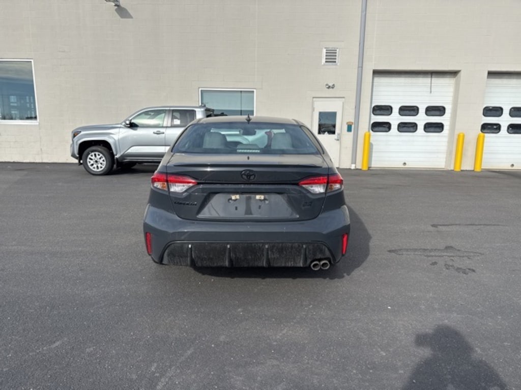 Used 2024 Toyota Corolla SE Sedan