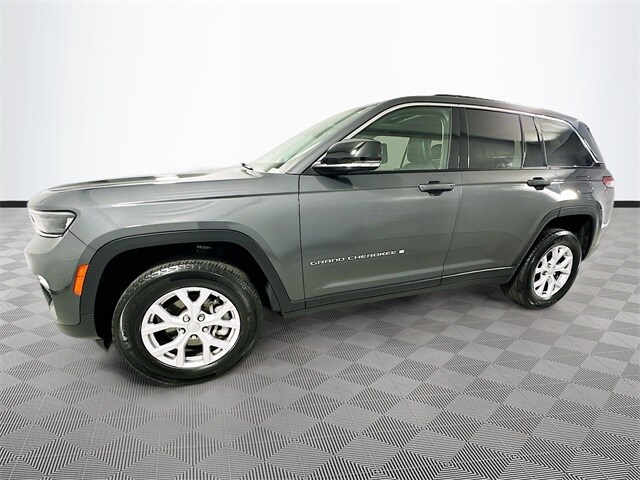 2022 Jeep Grand Cherokee Limited photo 4