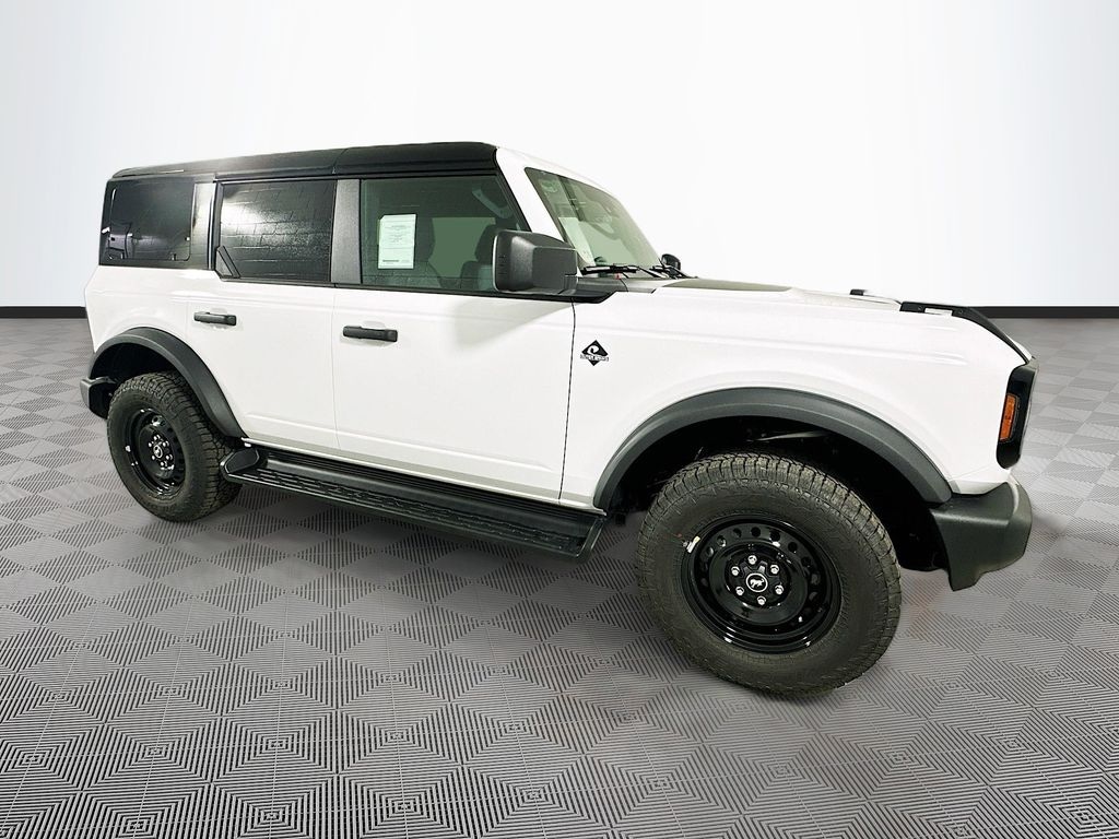 New 2026 Ford Bronco Outer Banks SUV