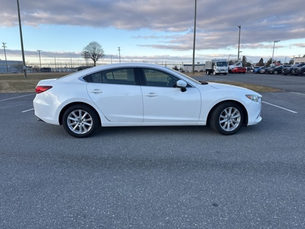 Used 2014 Mazda Mazda6 i Sport Sedan