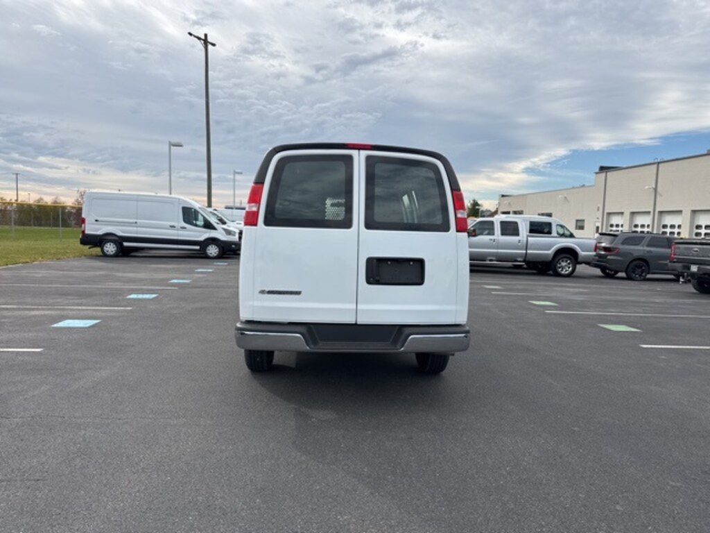 Used 2024 Chevrolet Express Cargo 2500 Work Van Van Cargo Van