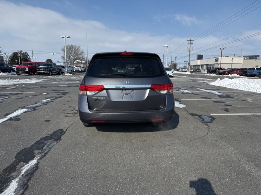Used 2016 Honda Odyssey EX-L Van Passenger Van