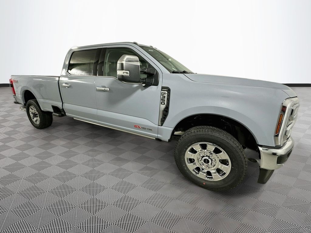 New 2026 Ford F-350 Lariat Truck