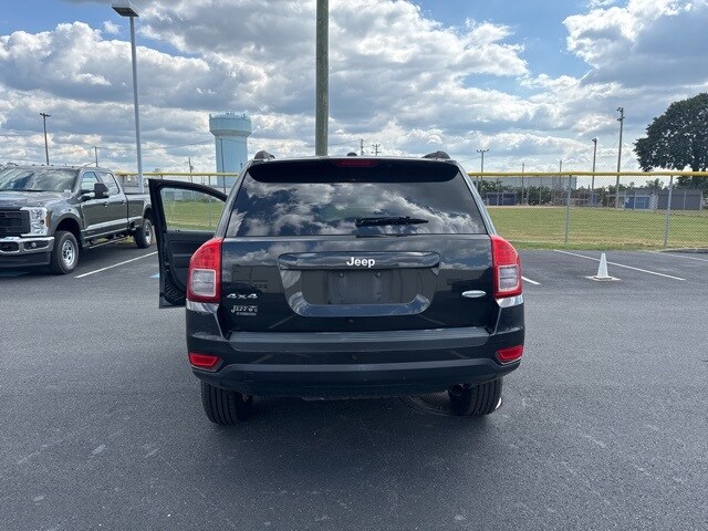 2011 Jeep Compass Base photo 3