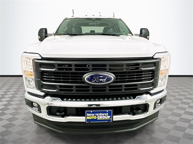 2026 Ford F-250 XL photo 2
