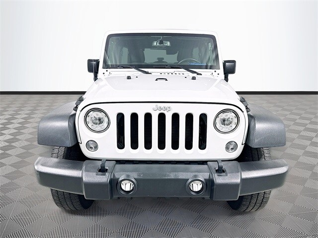 2017 Jeep Wrangler Unlimited Sport photo 2