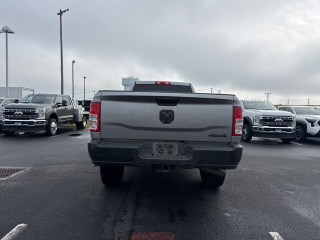 2024 Ram 3500 Tradesman photo 2
