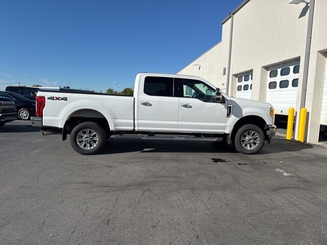 2017 Ford F-250 XLT photo 4
