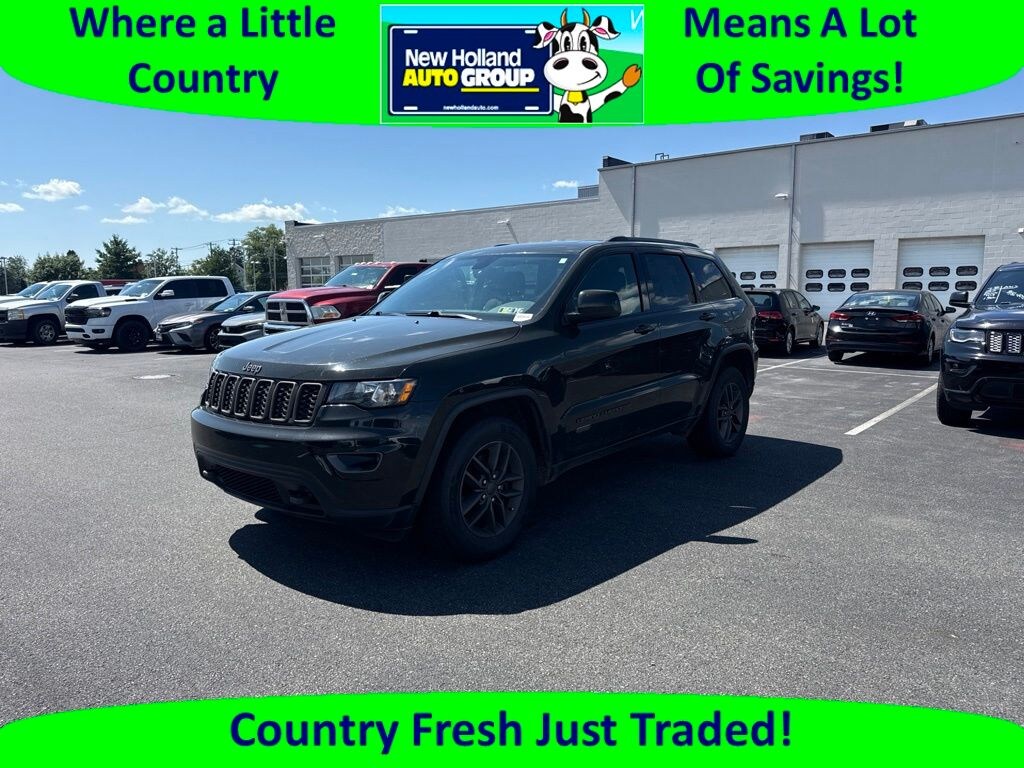 Used 2016 Jeep Grand Cherokee Laredo SUV