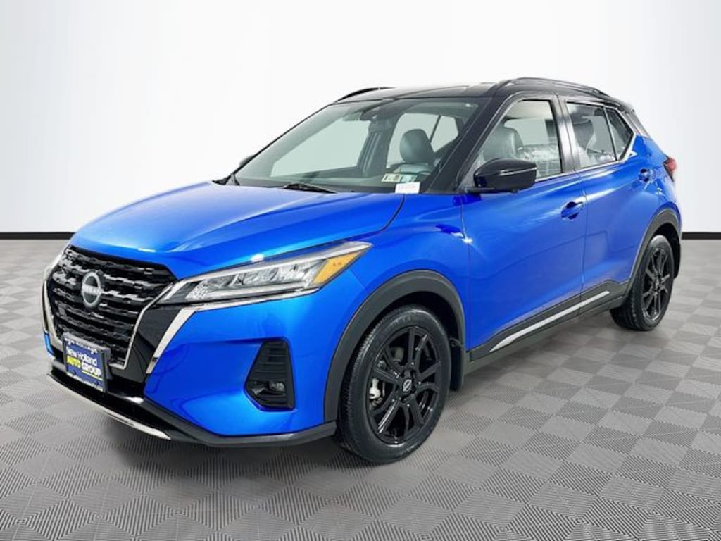 Used 2023 Nissan Kicks SR SUV