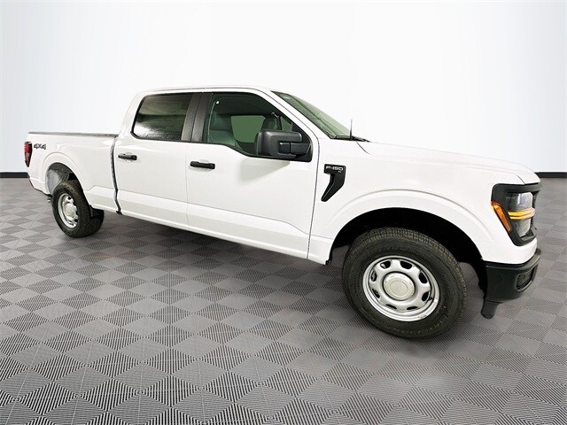 2025 Ford F-150 XL photo 2