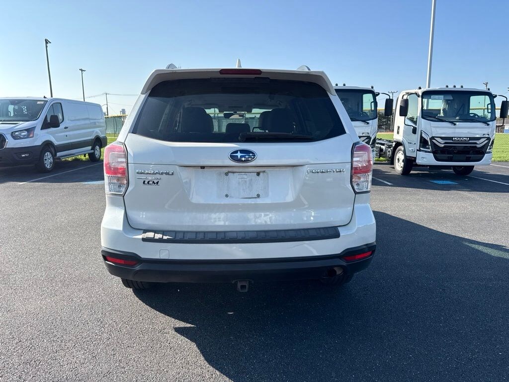 Used 2018 Subaru Forester 2.5i Premium SUV