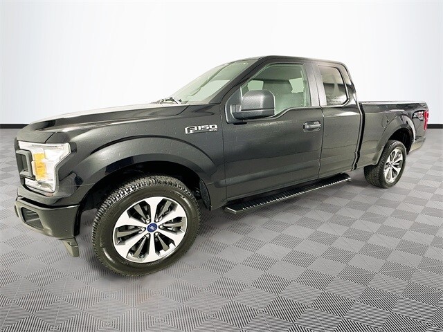 2019 Ford F-150 XL photo 2