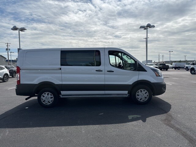 2024 Ford Transit photo 4
