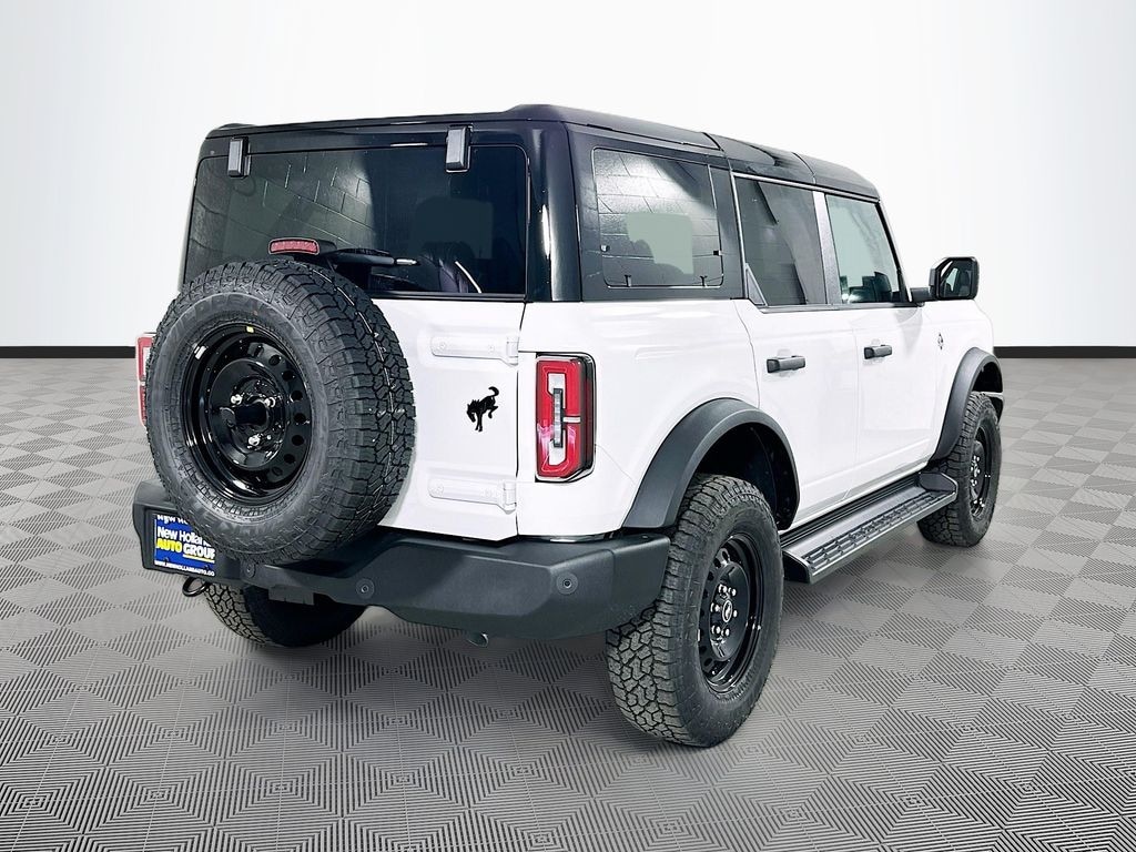 New 2026 Ford Bronco Outer Banks SUV