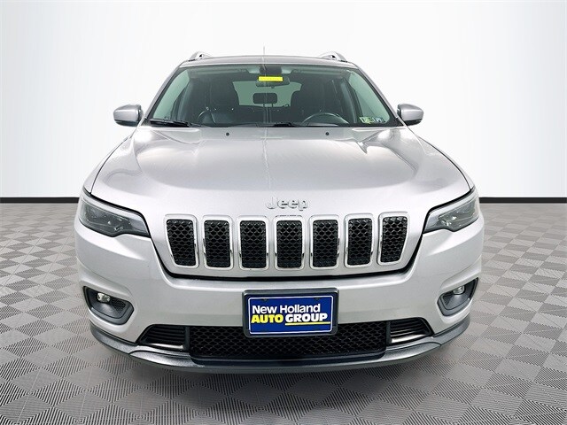 2020 Jeep Cherokee Latitude photo 2