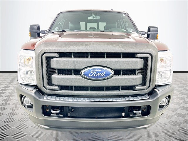 2016 Ford F-350 Lariat photo 2