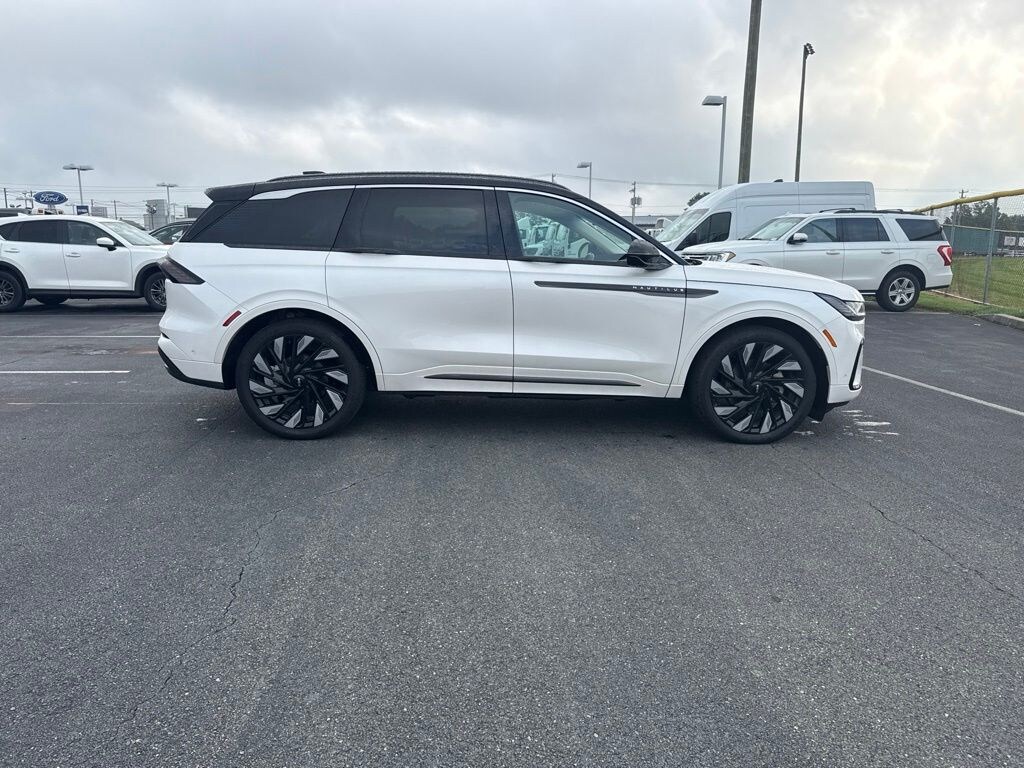 Used 2024 Lincoln Nautilus Black Label SUV