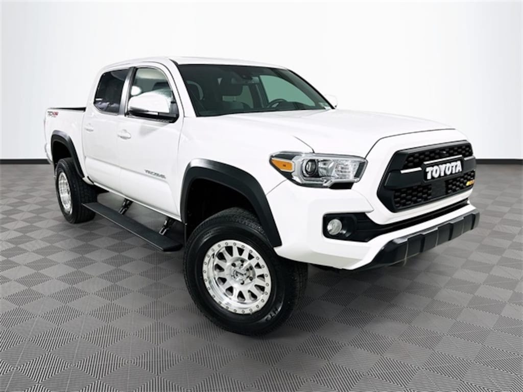 Used 2022 Toyota Tacoma TRD Off-Road Truck Double Cab