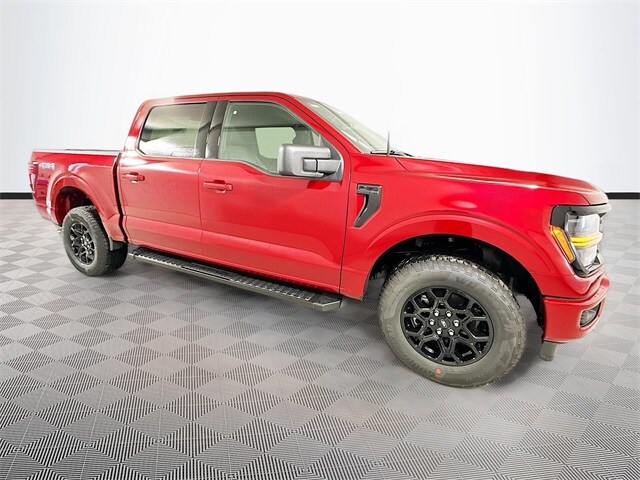 2025 Ford F-150 XLT photo 3