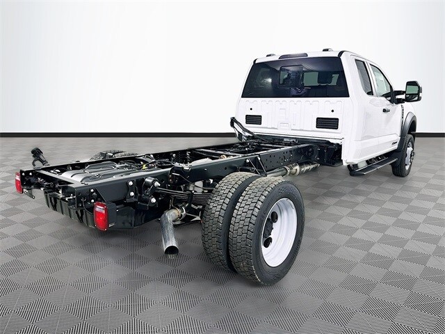 2026 Ford F-550 XL photo 3
