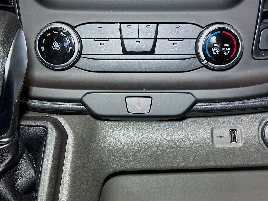 2025 Ford Transit Van Base - Photo 10