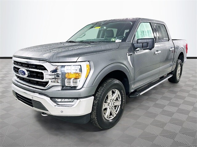 2021 Ford F-150 XLT photo 2