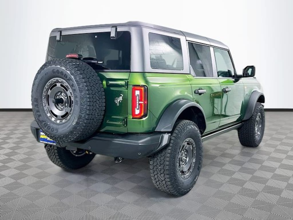 New 2025 Ford Bronco Badlands SUV