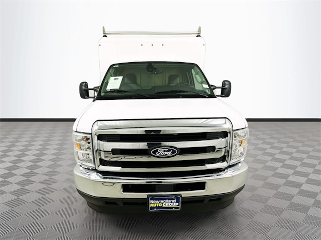 New 2026 Ford E-350 Cutaway Base Cab/Chassis