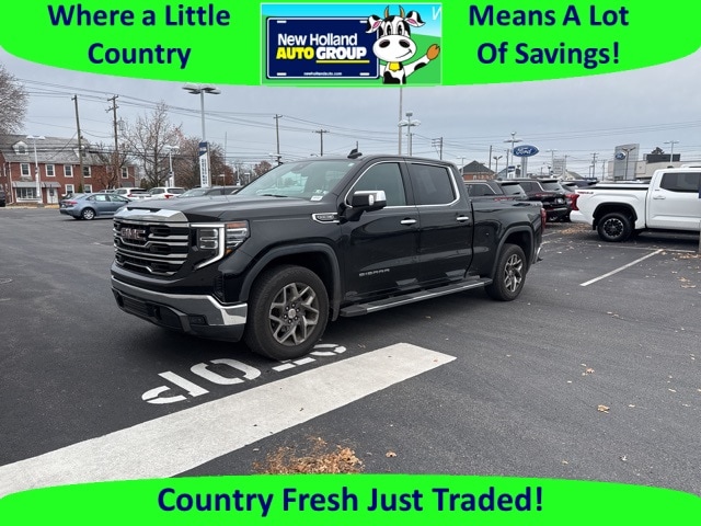 2022 GMC Sierra 1500 SLT's photo