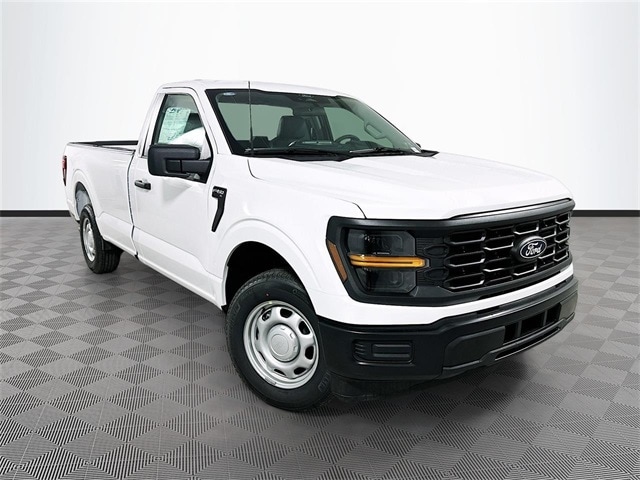 2026 Ford F-150 XL's photo