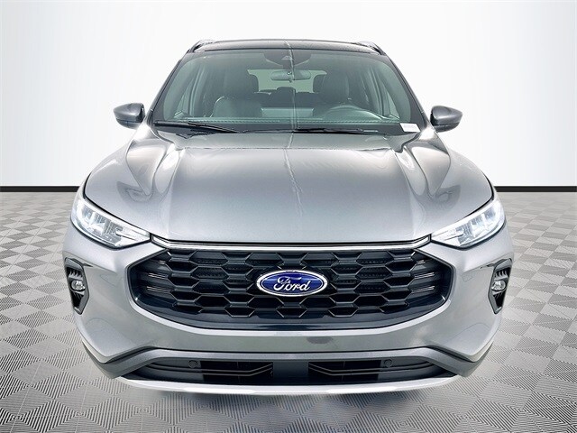 2026 Ford Escape ST-Line Select photo 2