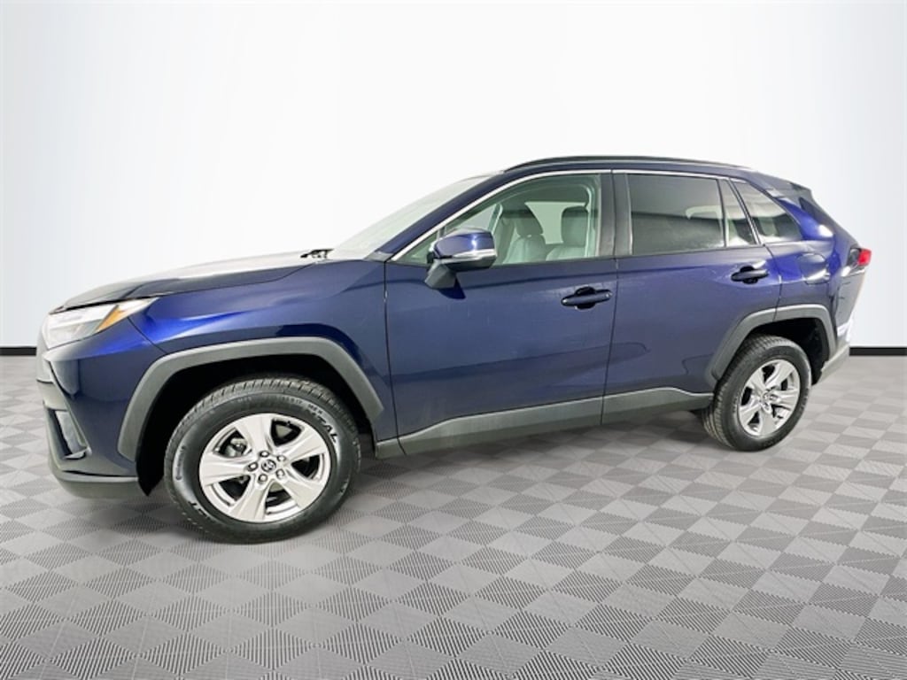 Used 2022 Toyota RAV4 XLE SUV