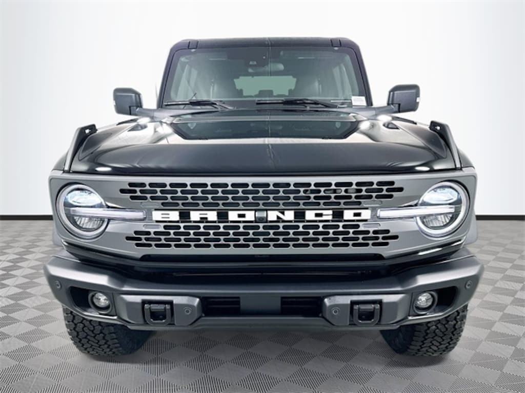 New 2025 Ford Bronco Badlands SUV