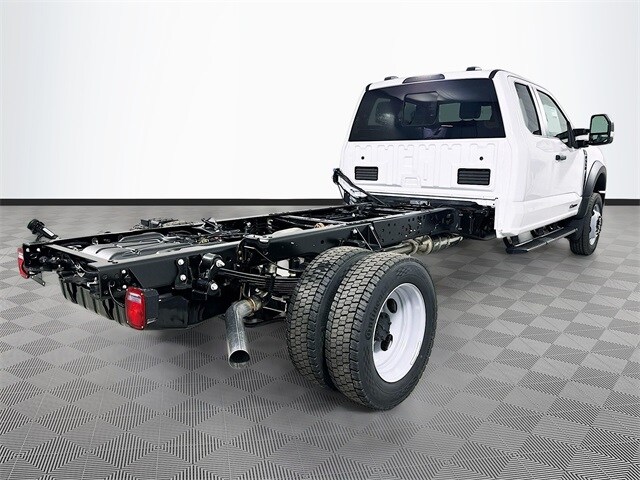2026 Ford F-550 XL photo 3