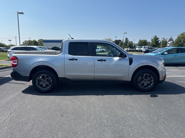 2022 Ford Maverick XLT photo 3