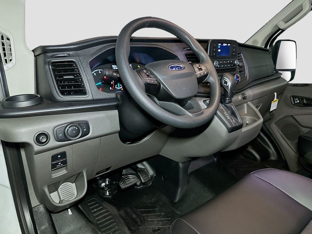 2025 Ford Transit Van Base - Photo 6