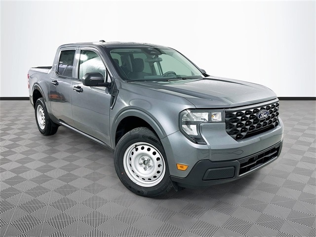 2026 Ford Maverick XL's photo