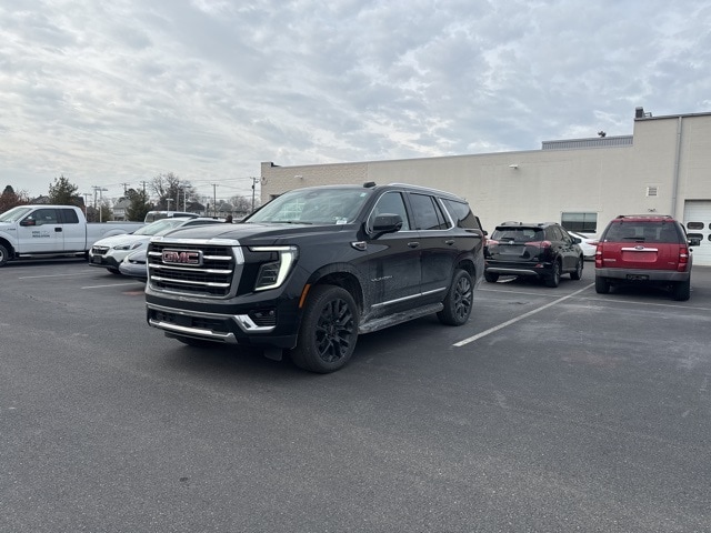 2025 GMC Yukon Elevation's photo