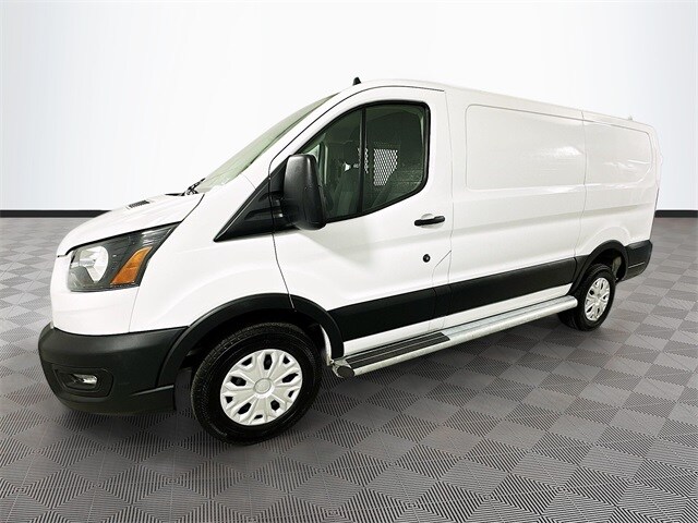 2024 Ford Transit photo 4
