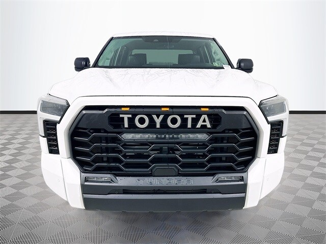 2023 Toyota Tundra SR5 photo 2