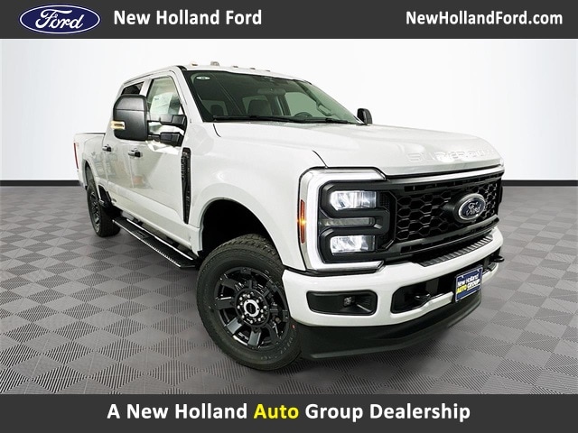 2026 Ford F-350 Super Duty XL's photo