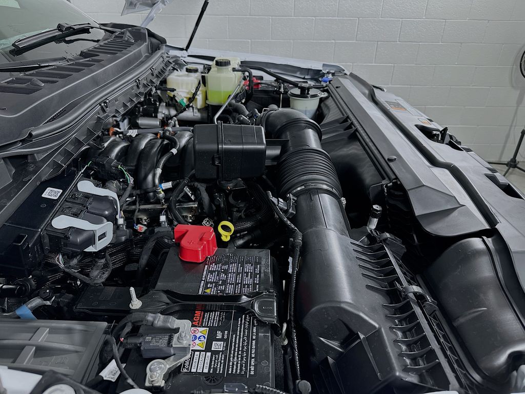 2026 Ford F-550 Super Duty Chassis Cab XL - Photo 18