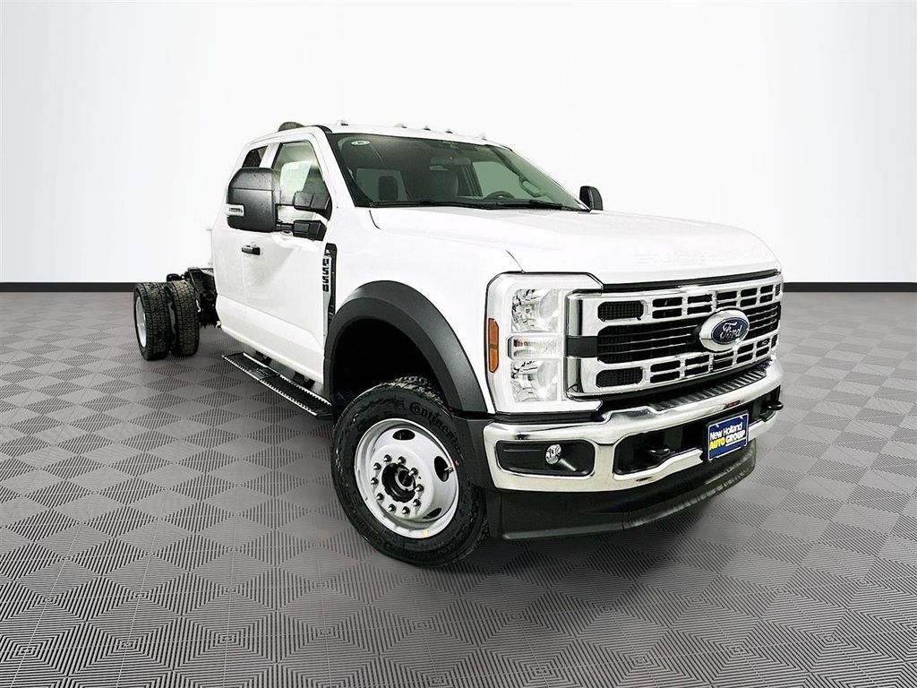 2026 Ford F-550 XL 4x4 SuperCab 192-In DRW's photo