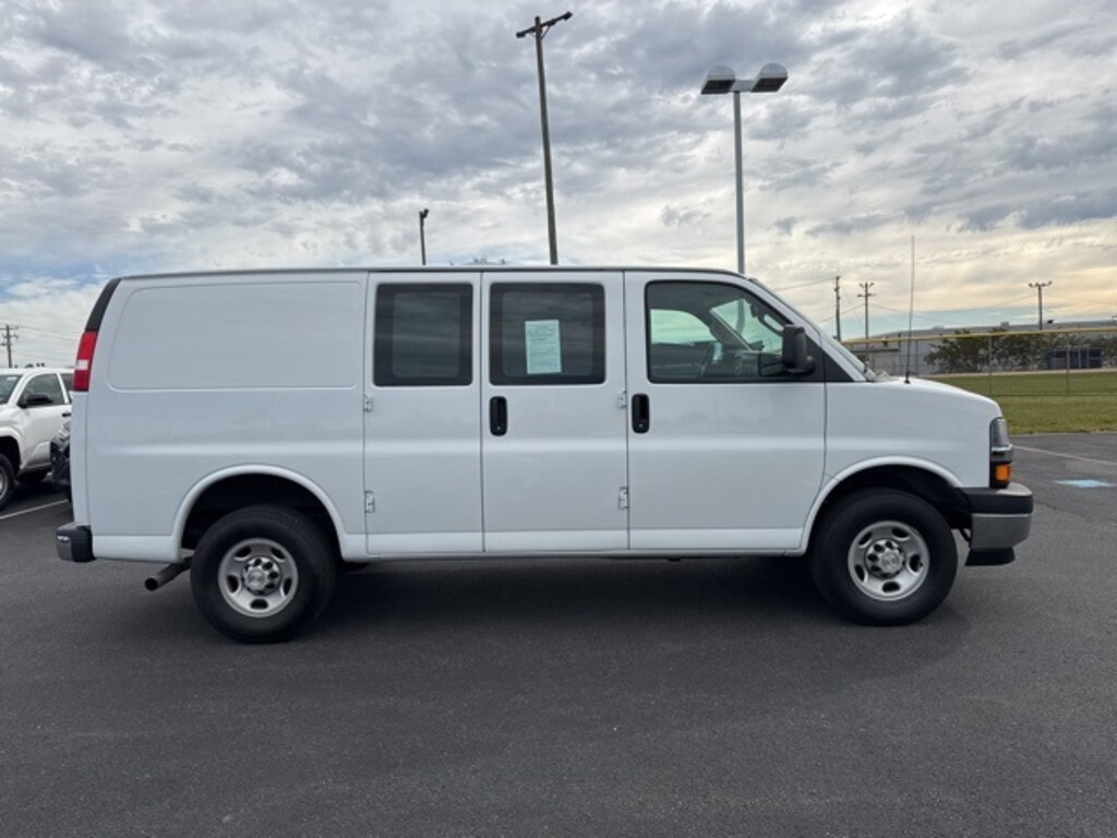 Used 2024 Chevrolet Express Cargo 2500 Work Van Van Cargo Van