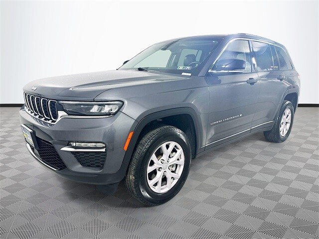 2022 Jeep Grand Cherokee Limited photo 3