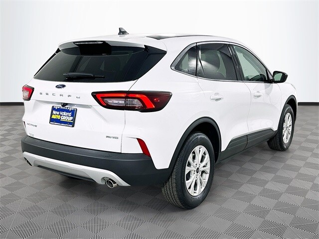 2026 Ford Escape Active photo 3