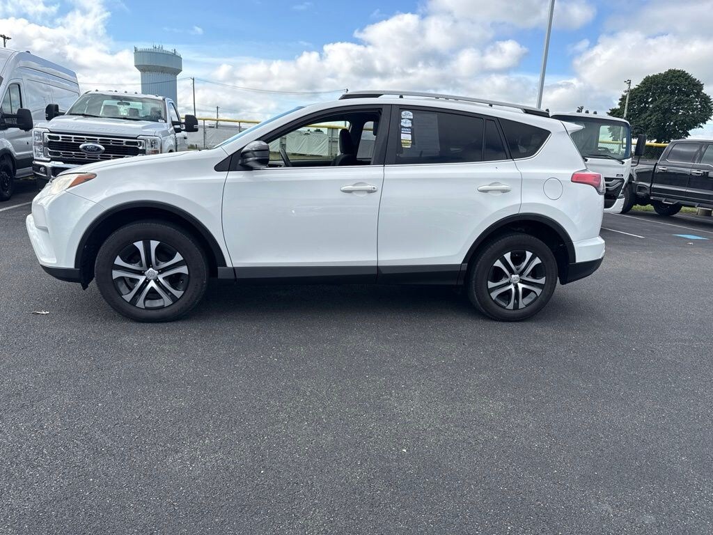 Used 2017 Toyota RAV4 LE SUV