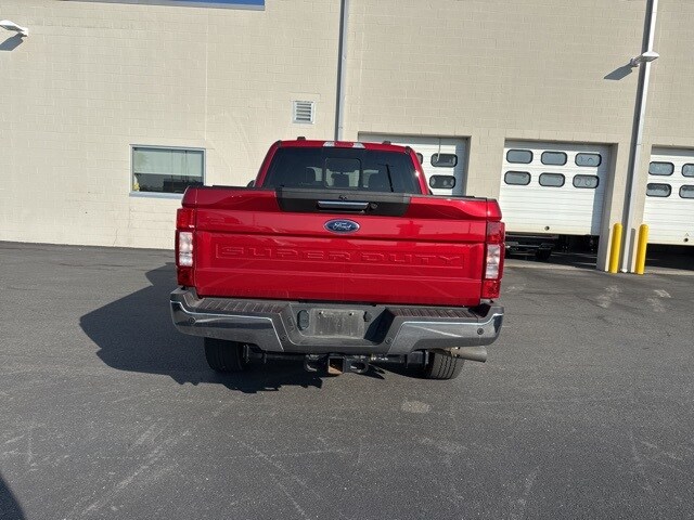 2022 Ford F-350 Lariat photo 3