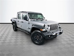 2021 Jeep Gladiator Sport Truck Crew Cab